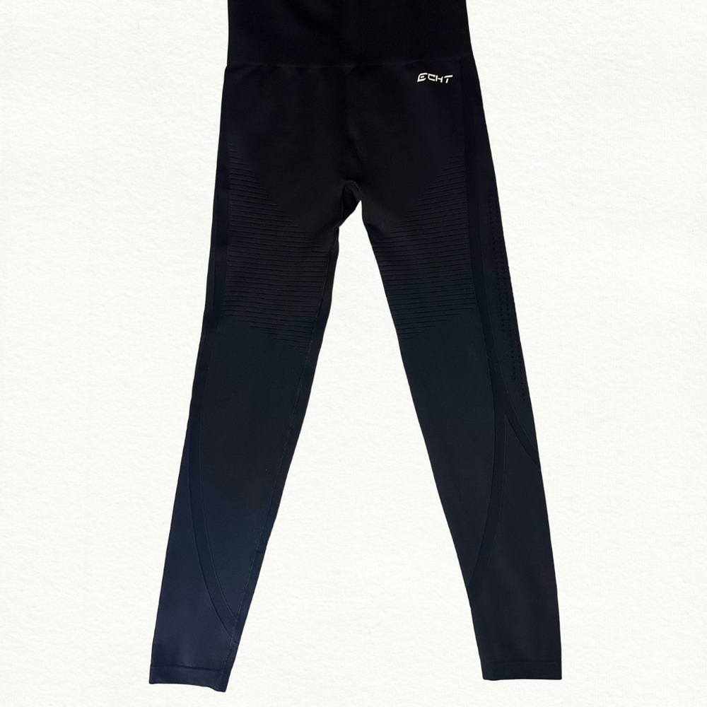 ECHT Sleek Black Performance Leggings